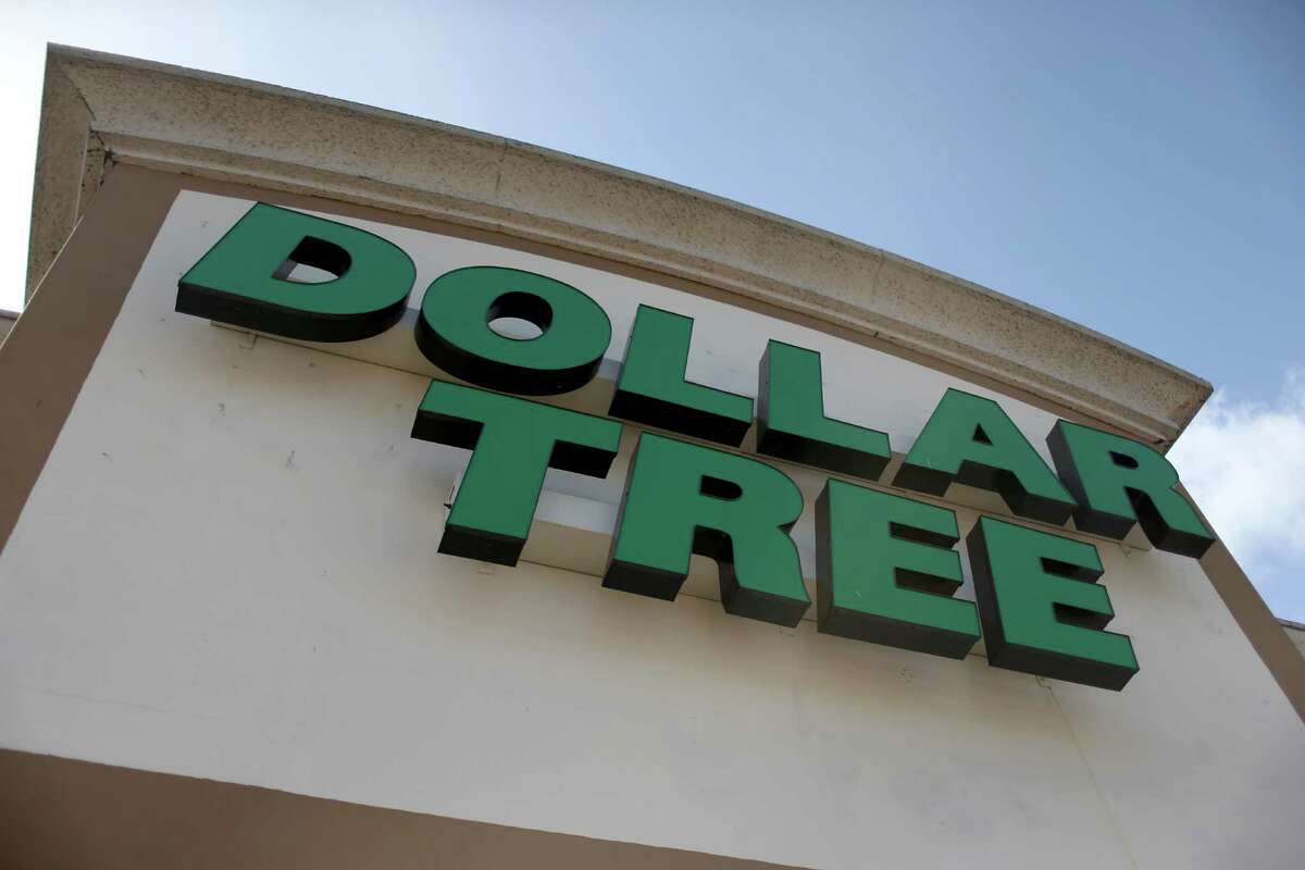 A Dollar Tree store in Miami, in a 2014 file photo. (Photo by Joe Raedle/Getty Images)