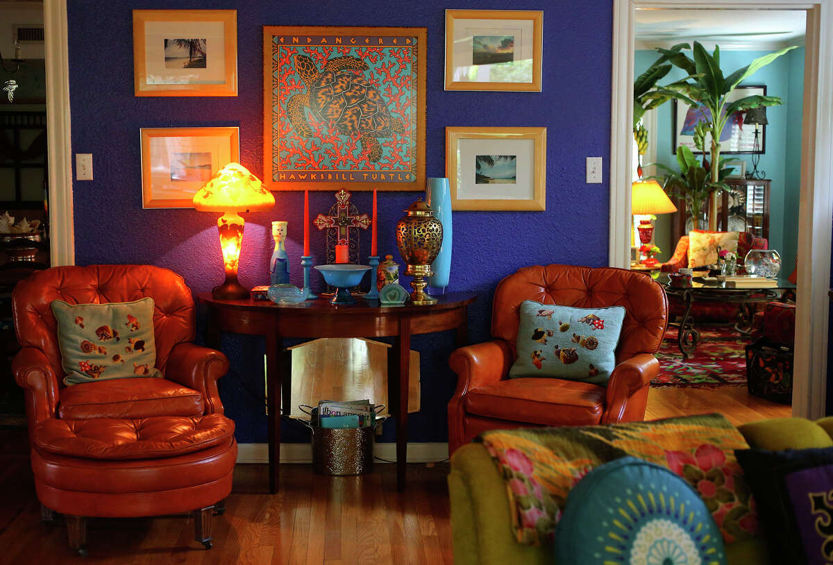 Vibrant colors and eclectic accessories are characteristic features in the Olmos Park home of Lesley and John Neyland.