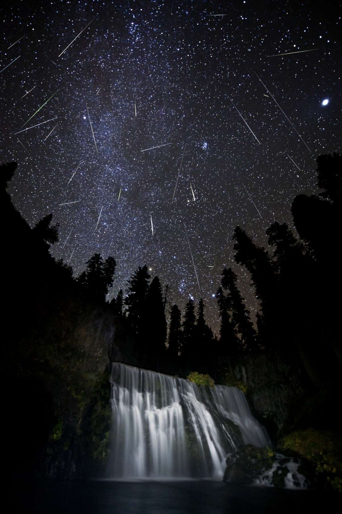 The Orionids Are Peaking Tonight -- And Seattle's Weather Might Let You See