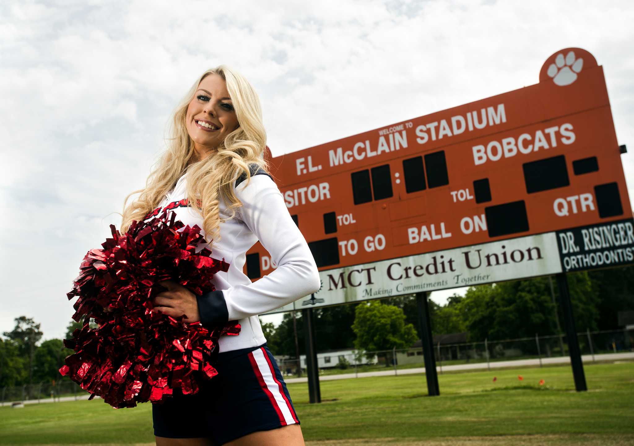 HOUSTON TEXANS CHEERLEADER TRYOUTS WITH KELLY! 