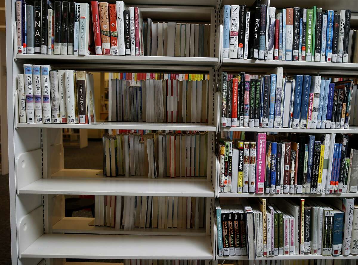 Library lovers toss the book at Alameda County’s disposal system