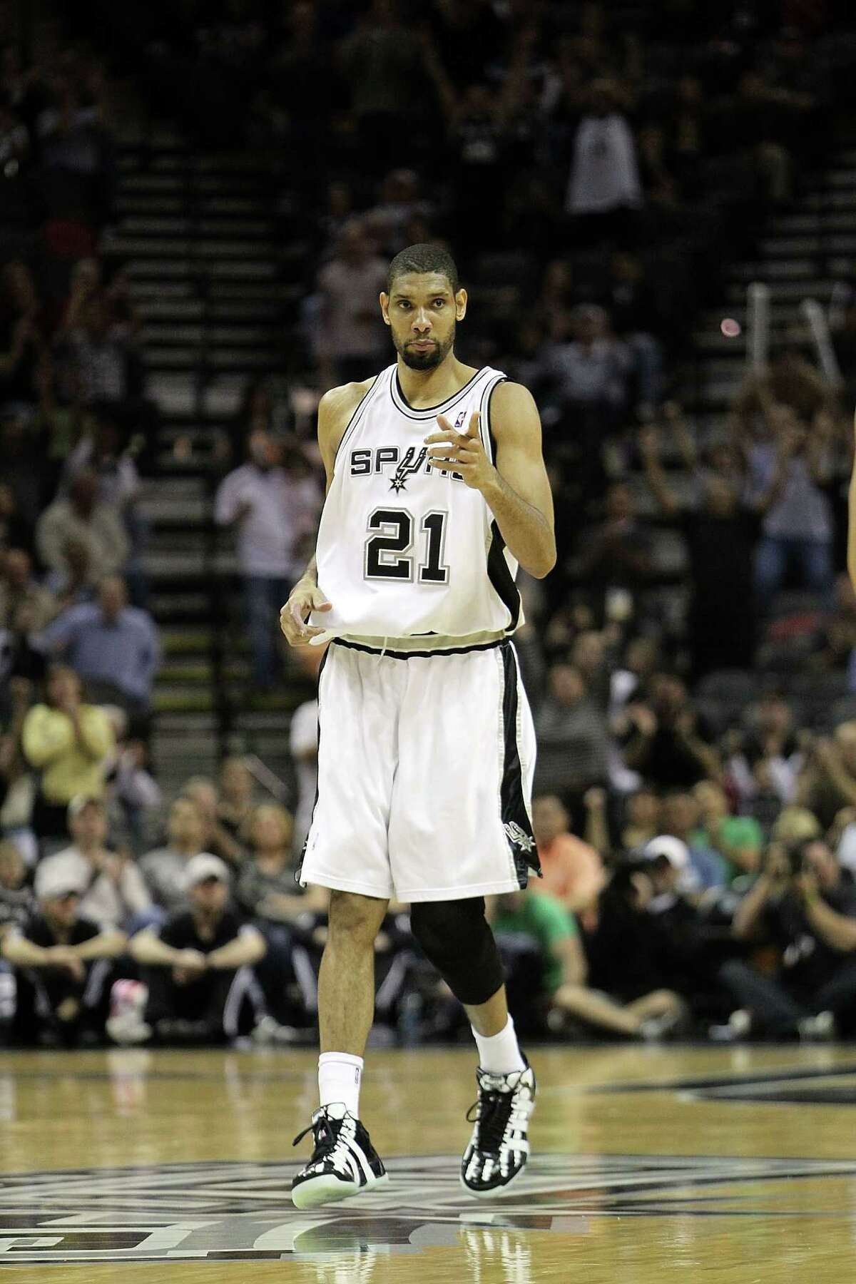 Looking back at Tim Duncan's career in shoes