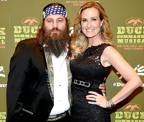 Duck Dynasty' Star Si Robertson's Beard Has Probably Never Been Washed,  Says Nephew Willie