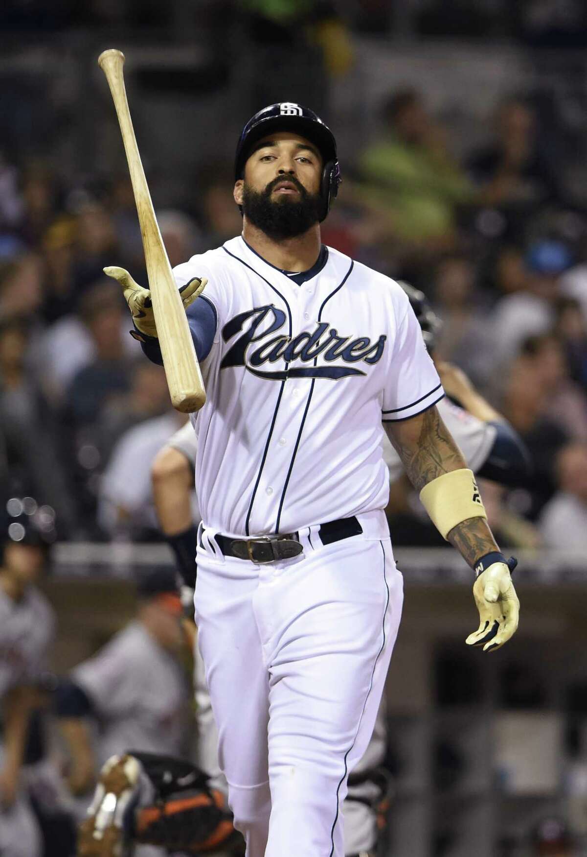 Matt Kemp Back In LA Adrian Gonzalez Out In 5 Player Deal With Braves   1200x0 