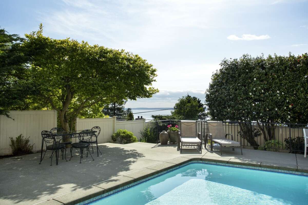 Real Estate Spotlight Queen Anne Colonial