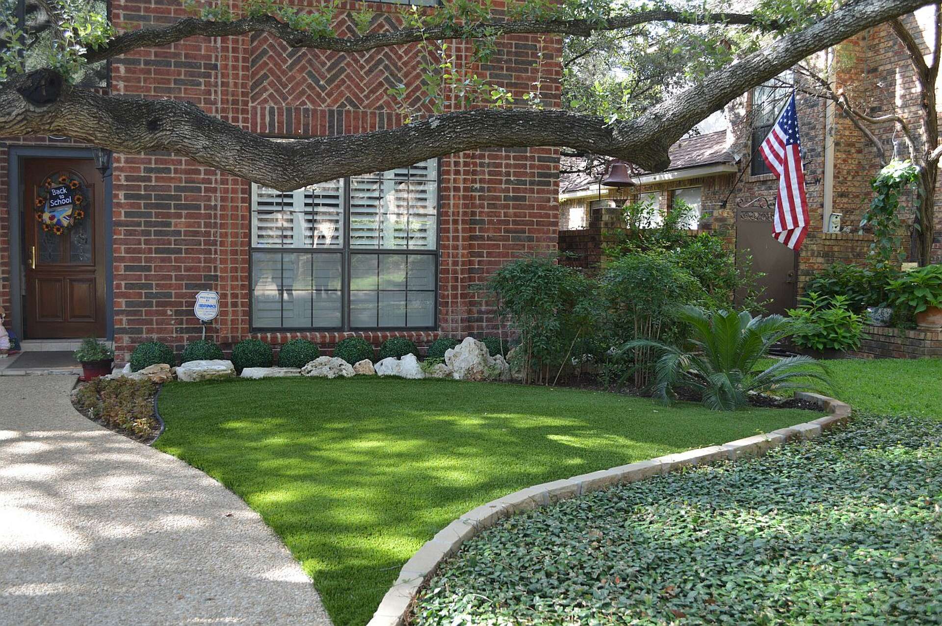 A 100 SAWS coupons to say buhbye to your lawn