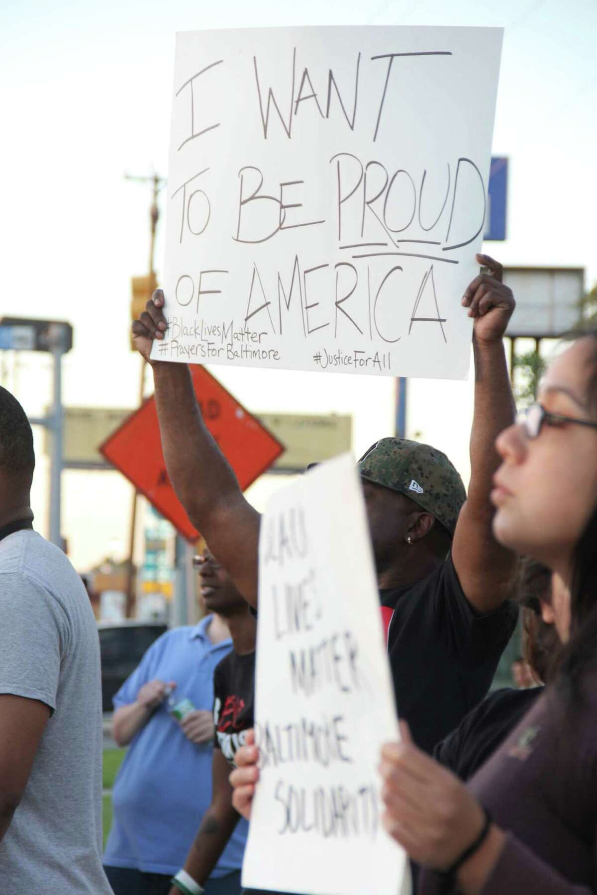Protesters in San Antonio took to Perrin Beitel and Loop 410 on Wednesday evening to show support and solidarity in the wake of the death of Freddie Gray, who reportedly died of a spinal injury while in Baltimore police custody.