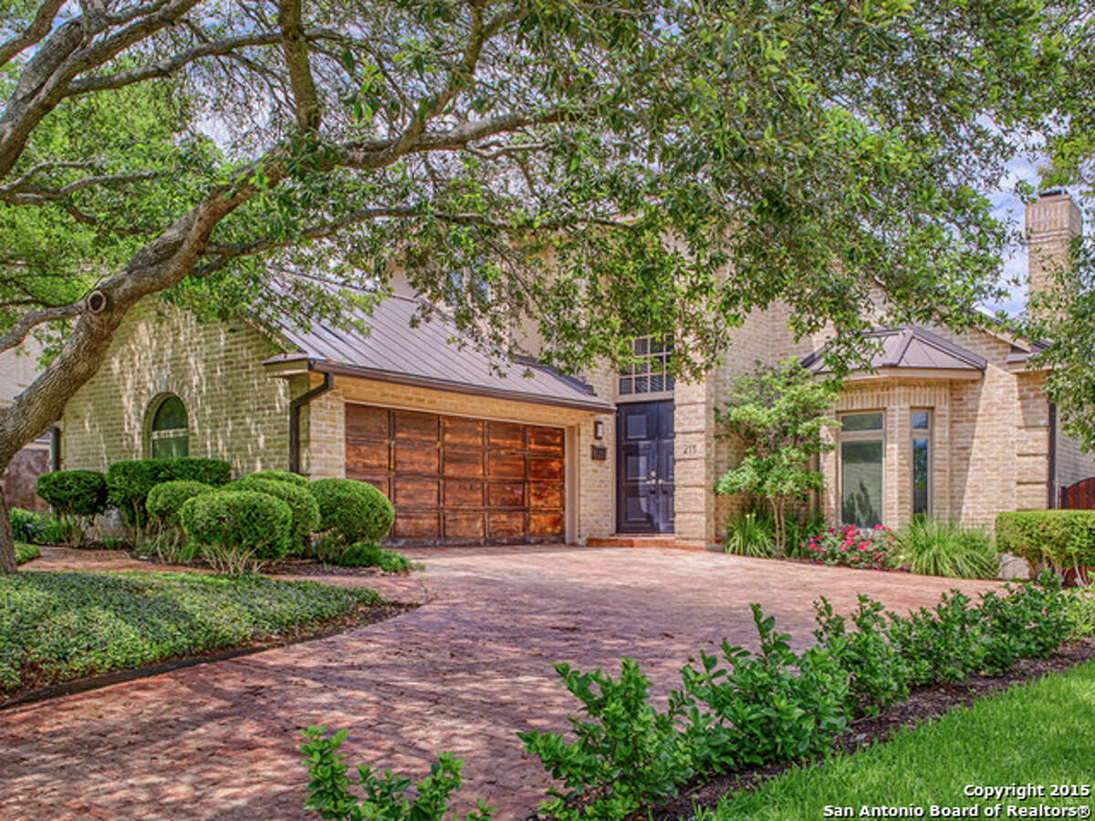 215 Cloverleaf Ave., San Antonio Price: $765,000 Exterior features: Covered, fully equipped outdoor kitchen, including a grill, sink and refrigerator; an outdoor living area; a pool; a Jacuzzi; and a guest house. Bedrooms: 3 Bathrooms: 2.5 MLS: 1109544