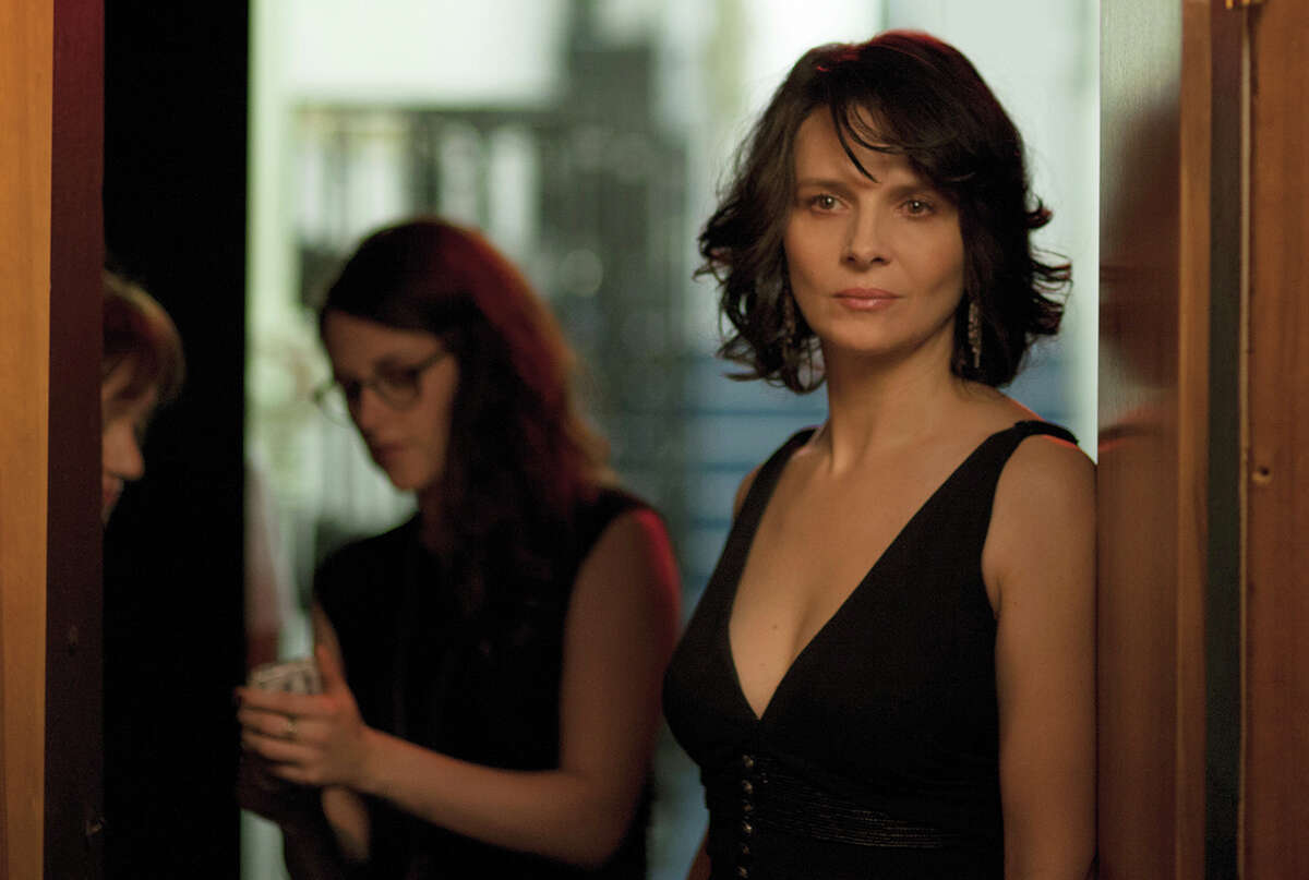 Kristen Stewart, with Juliette Binoche, proves “Twilight” was just the dawn of her career with a fab performance in “The Clouds of Sils Maria.”