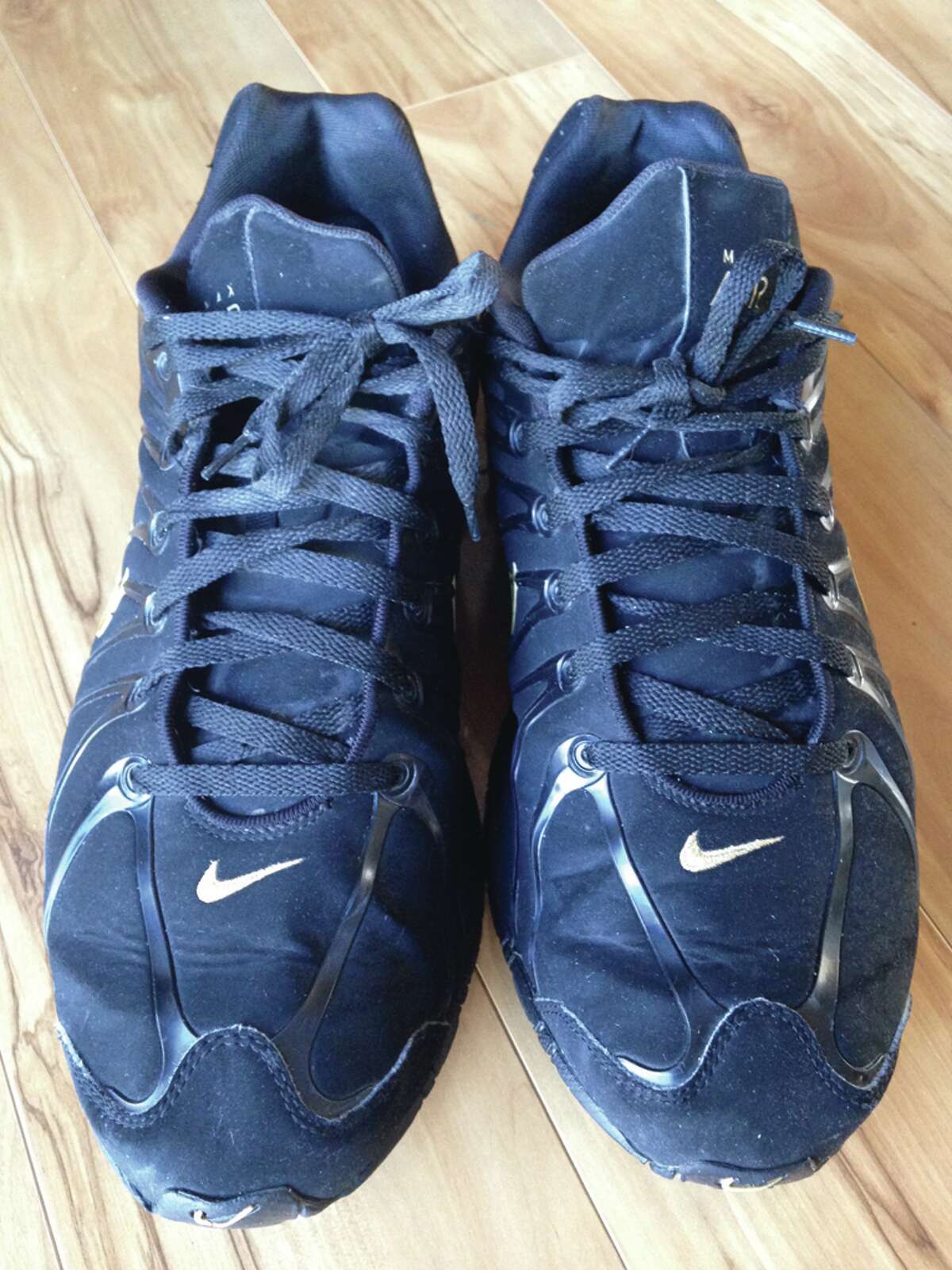 bounty sneaker