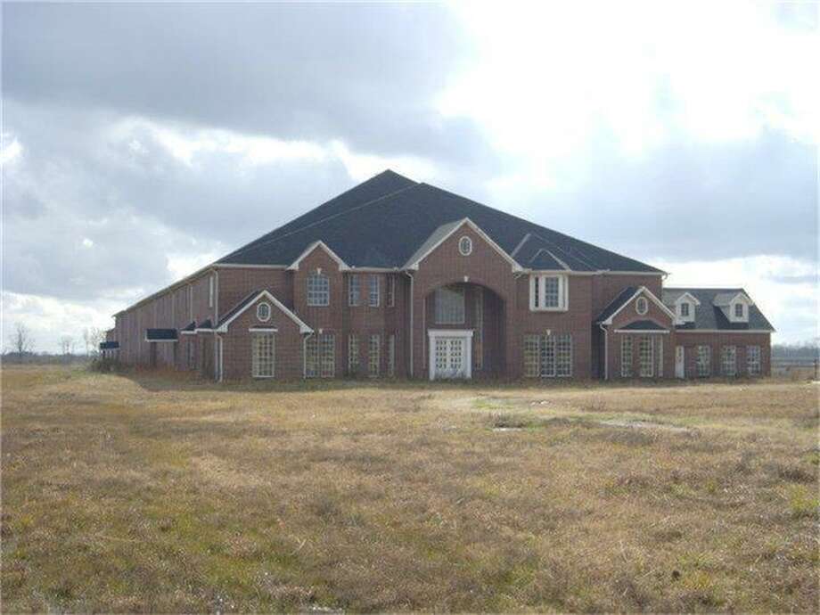 55-bedroom home near houston still for sale for $3.5 million a year