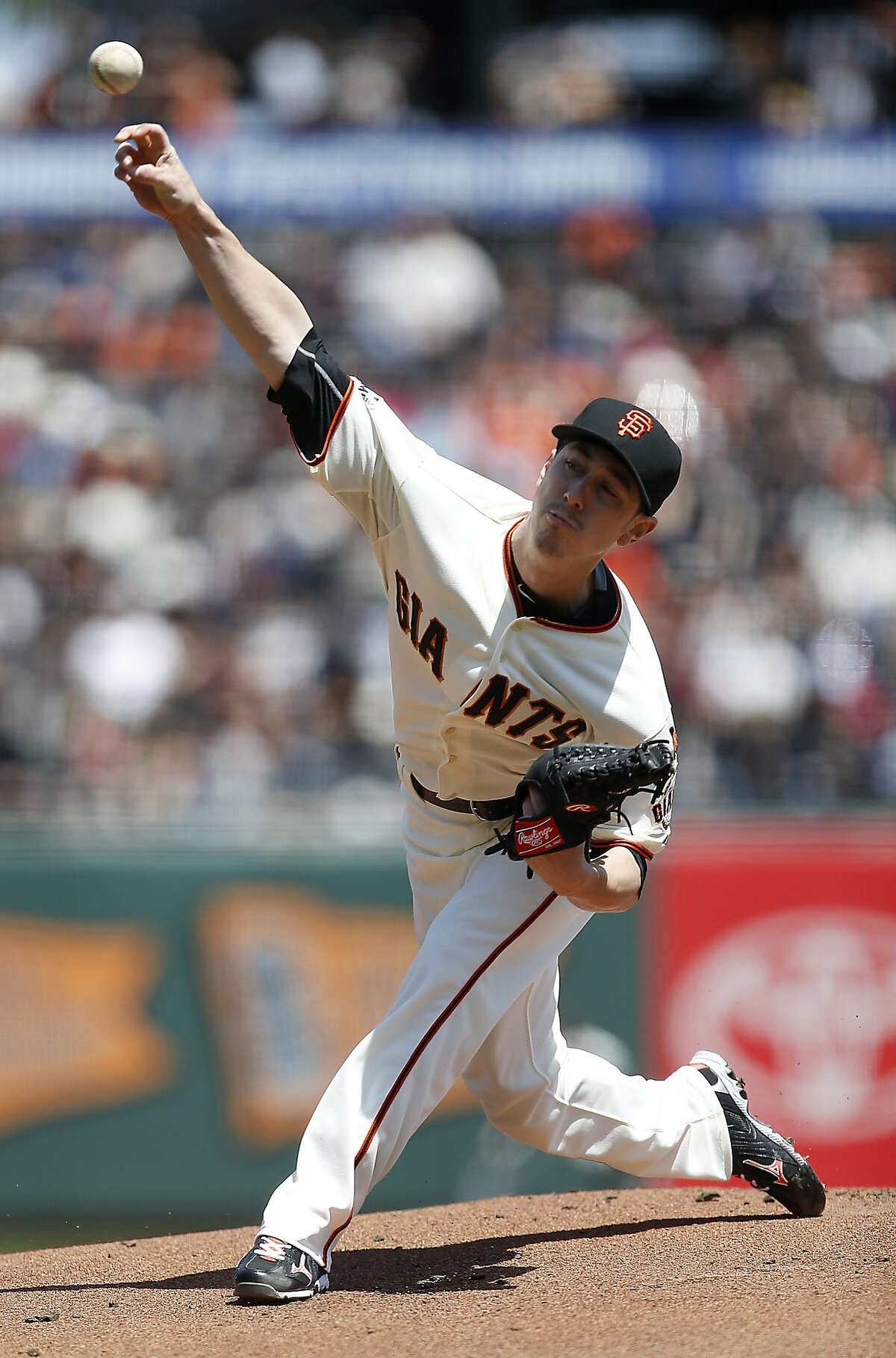 Tim Lincecum pitches Giants to another sweep of L.A.