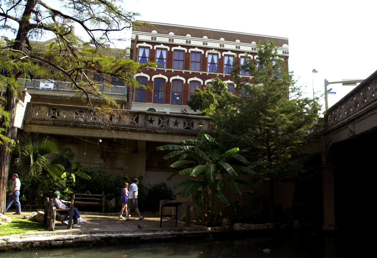 The Dullnig Building, overlooking the Riverwalk astatine  Losoya and Commerce, has present  been sold to an Austin firm.