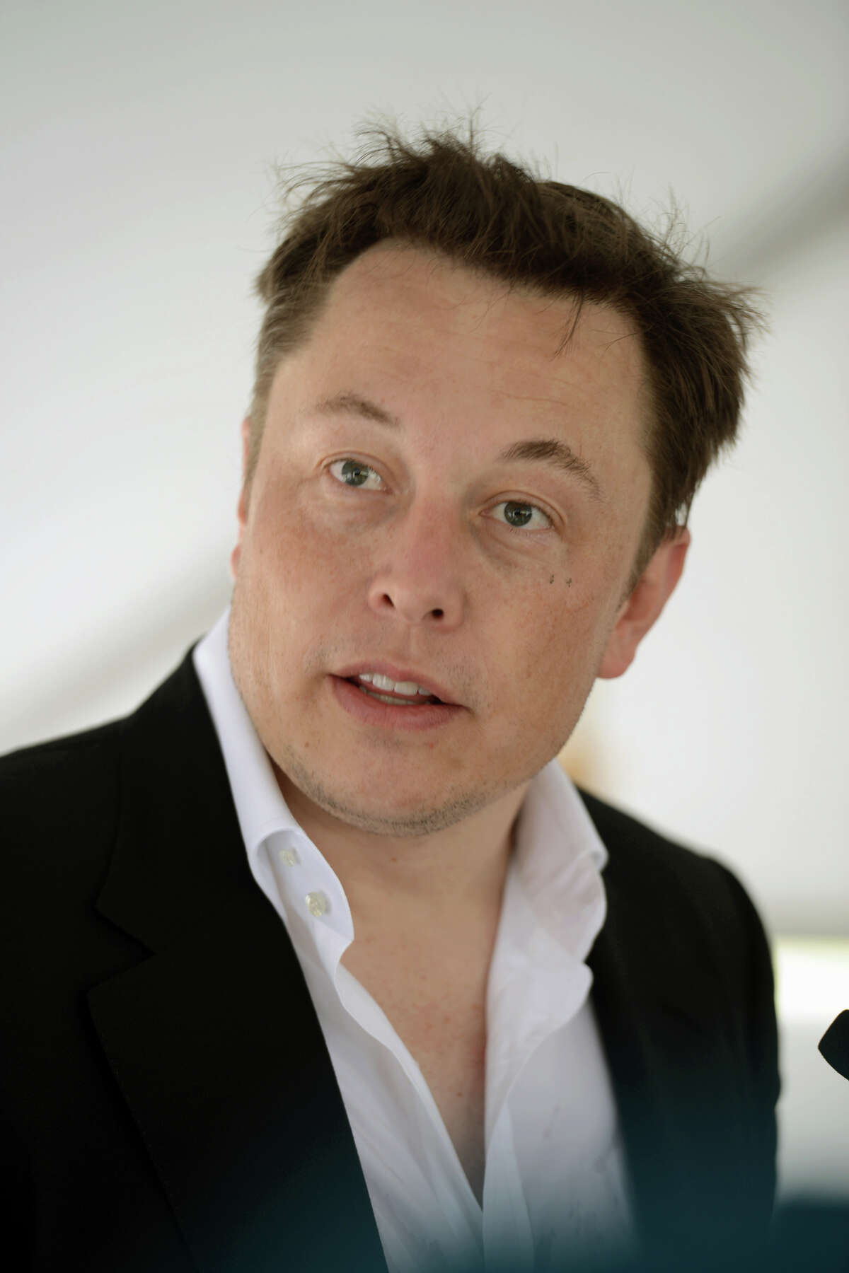 Tesla CEO Elon Musk has called the state law banning direct auto sales “un-Texan.”