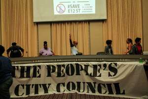 Oakland City Council meetings: Too bizarre to be scripted