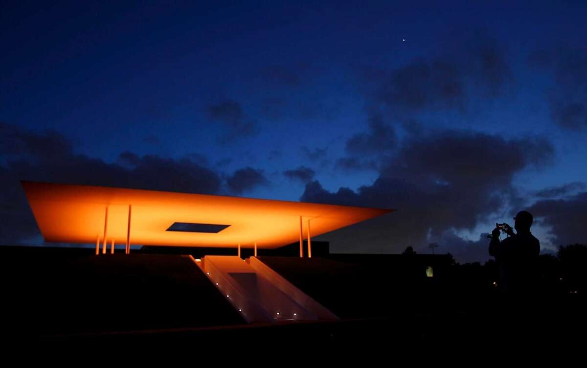 Twilight Epiphany Skyspace, an earth and sky work by master artist James Turrell, sits on the Rice University campus and is activated daily at sunrise and sunset. 