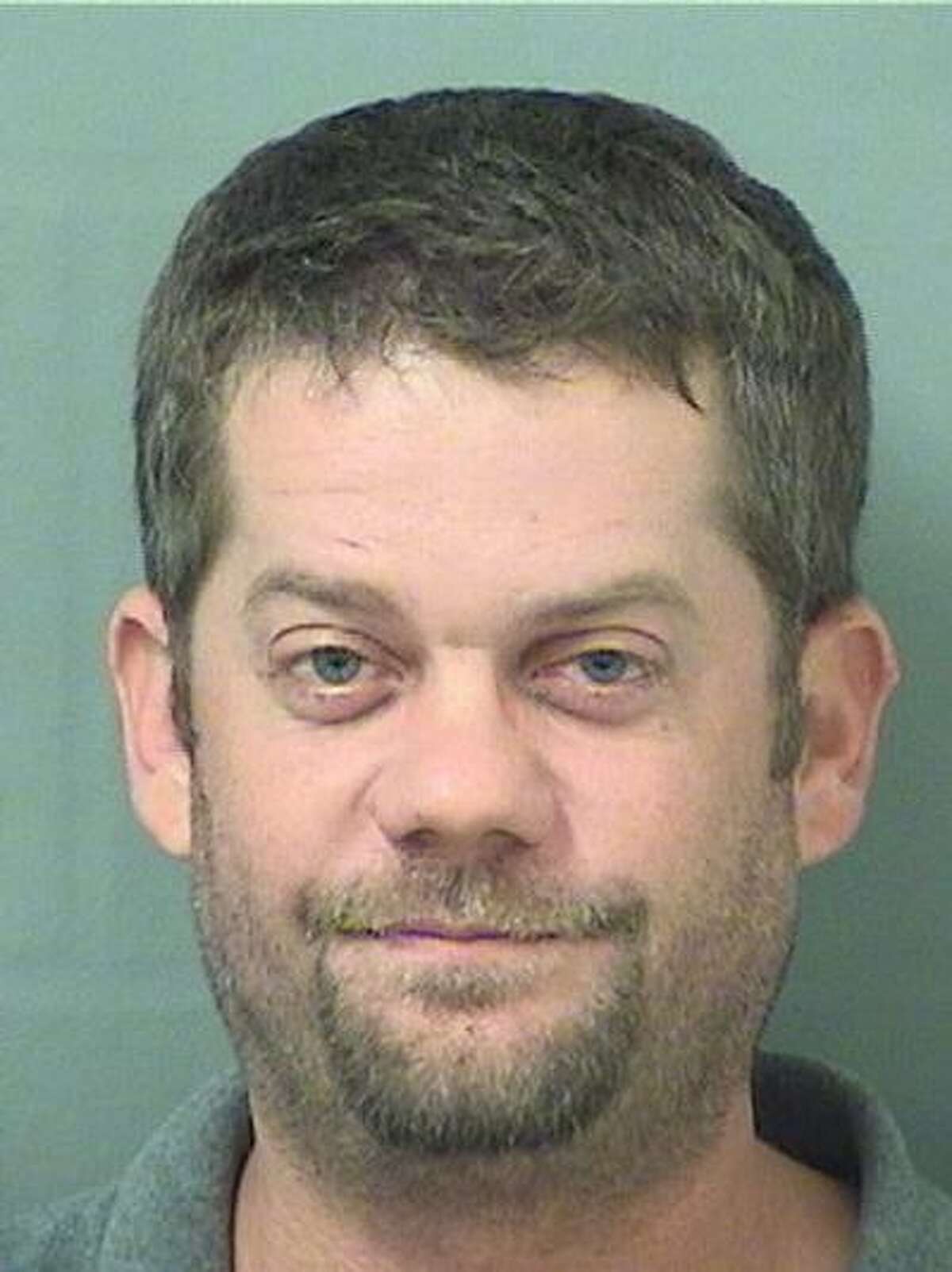 Florida man takes epic mugshot after driving naked near 