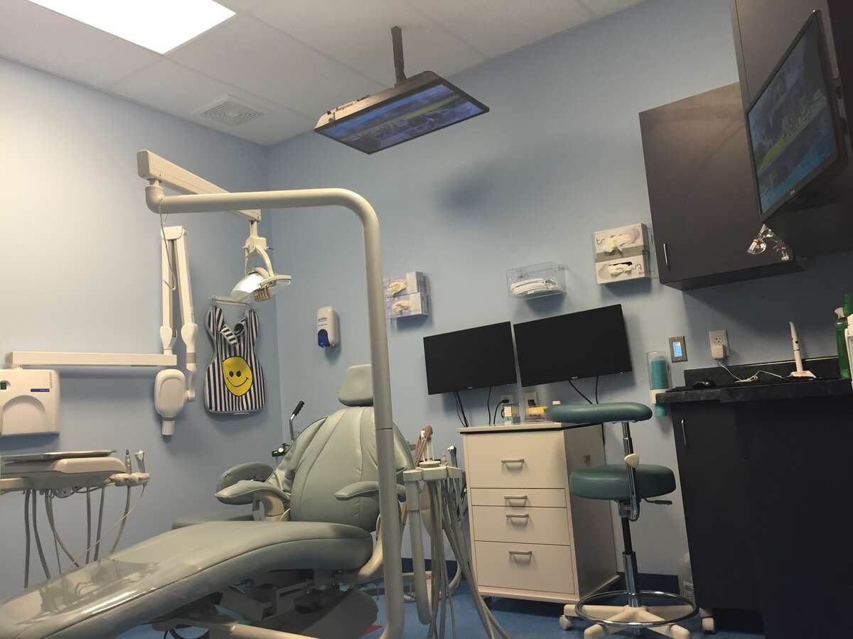 El Paso dentist reopens office with movie theater, arcade and carousel