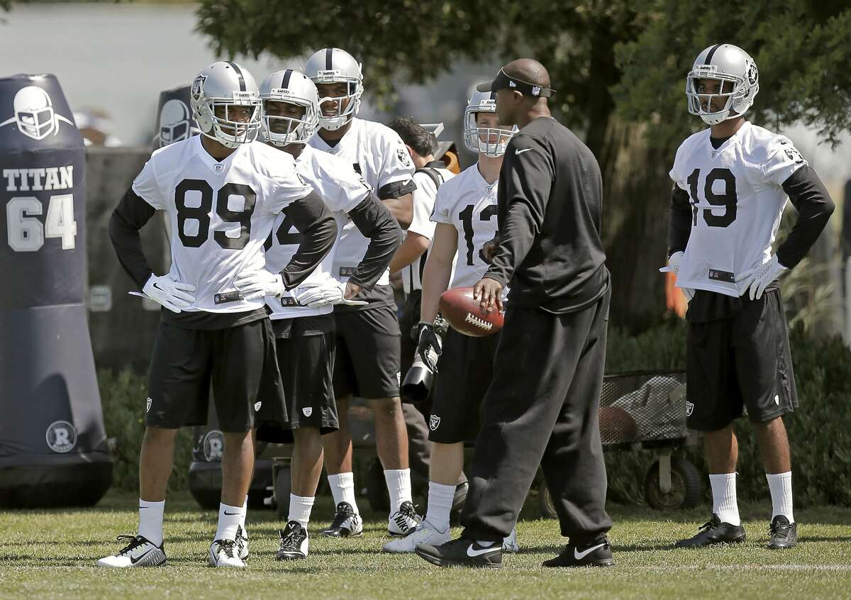 Wide receivers including Amari cooper, (89) get instructions during rookie camp at the Oakland Raiders headquarters in Alameda, Calif., on Fri. May 8, 2015.