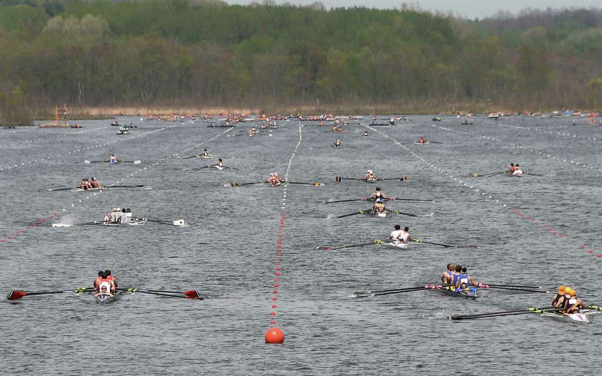 Schaefer family forms bonds around Shaker rowing program