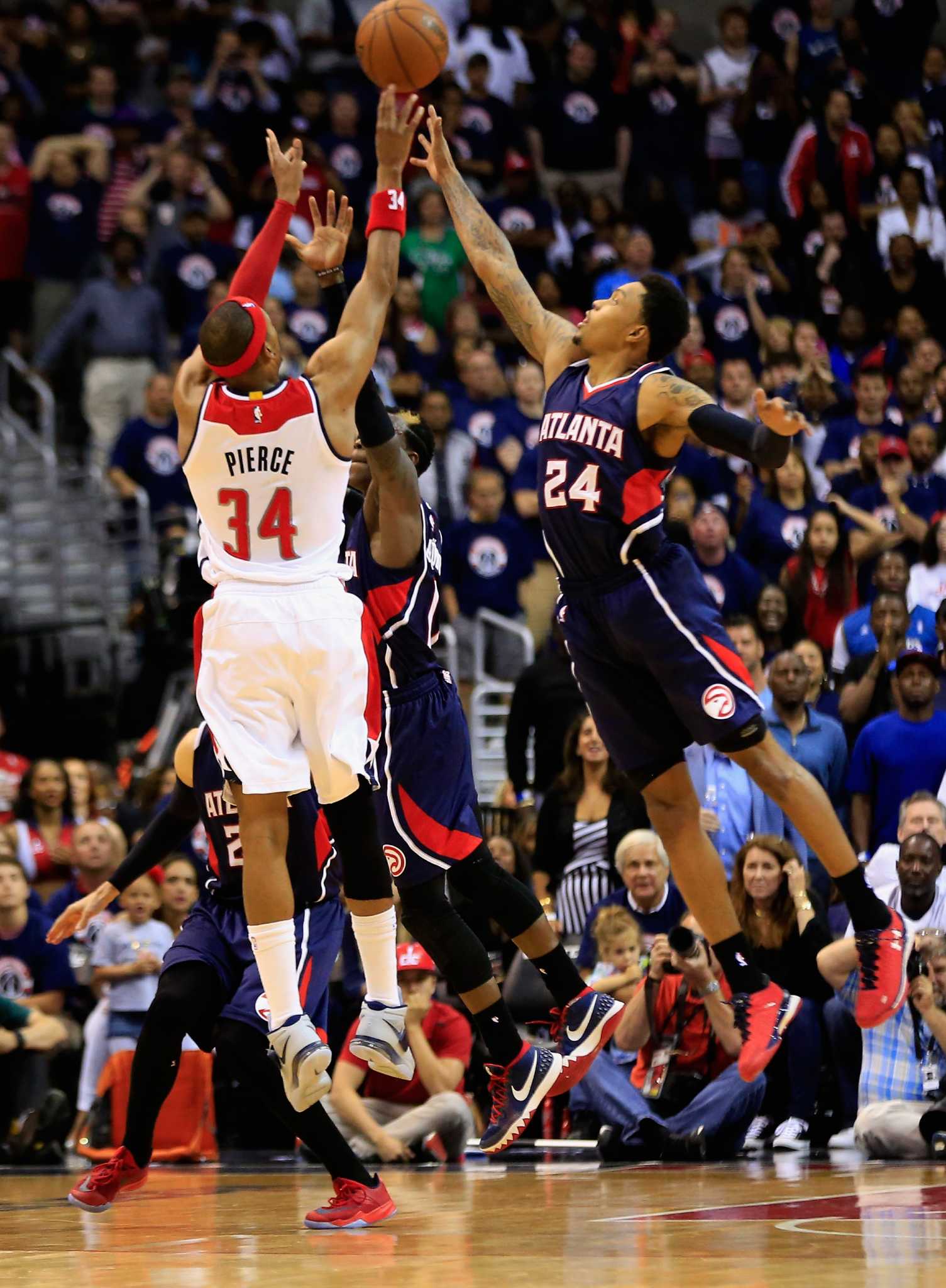 Paul Pierce's buzzer-beater lifts Wizards past Hawks 103-101