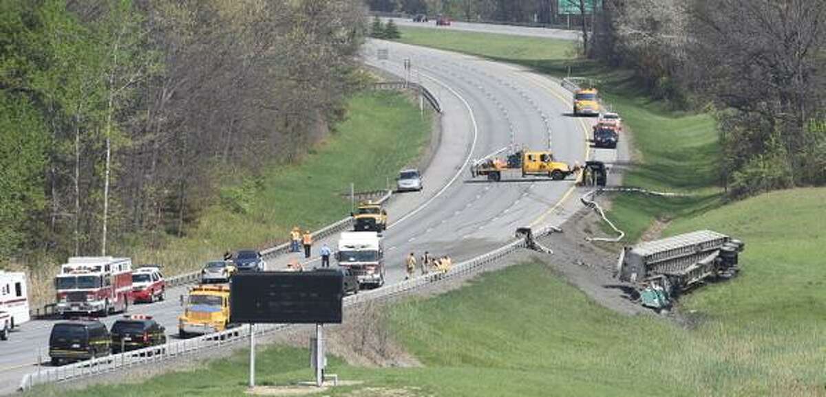 Fort Ann man killed in Northway tractortrailer crash