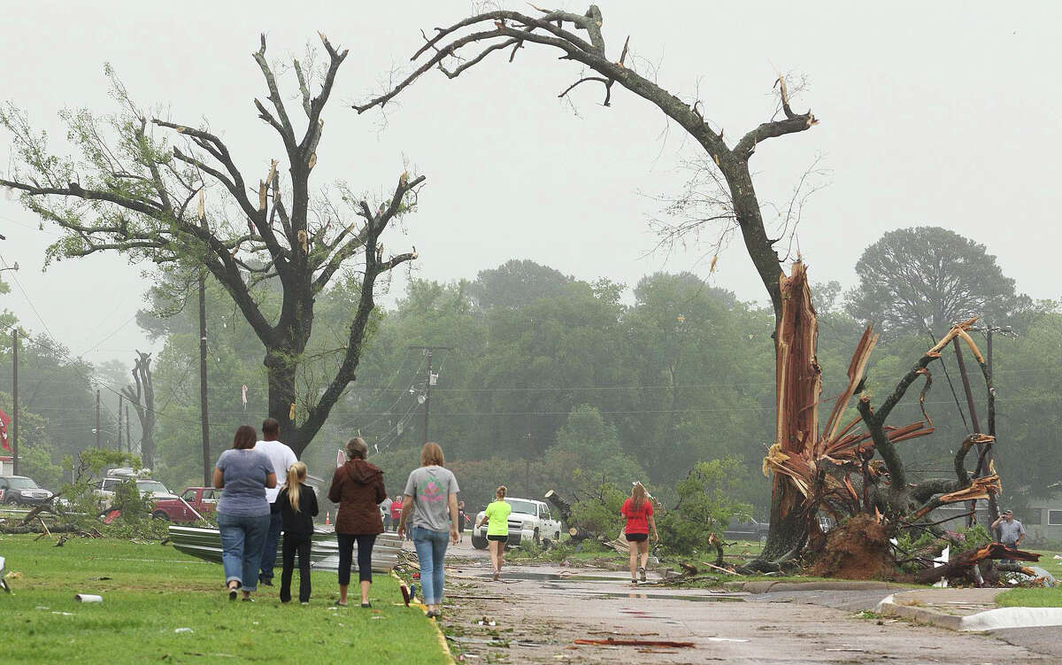 5 Dead, Dozens Injured In Swarm Of Tornadoes