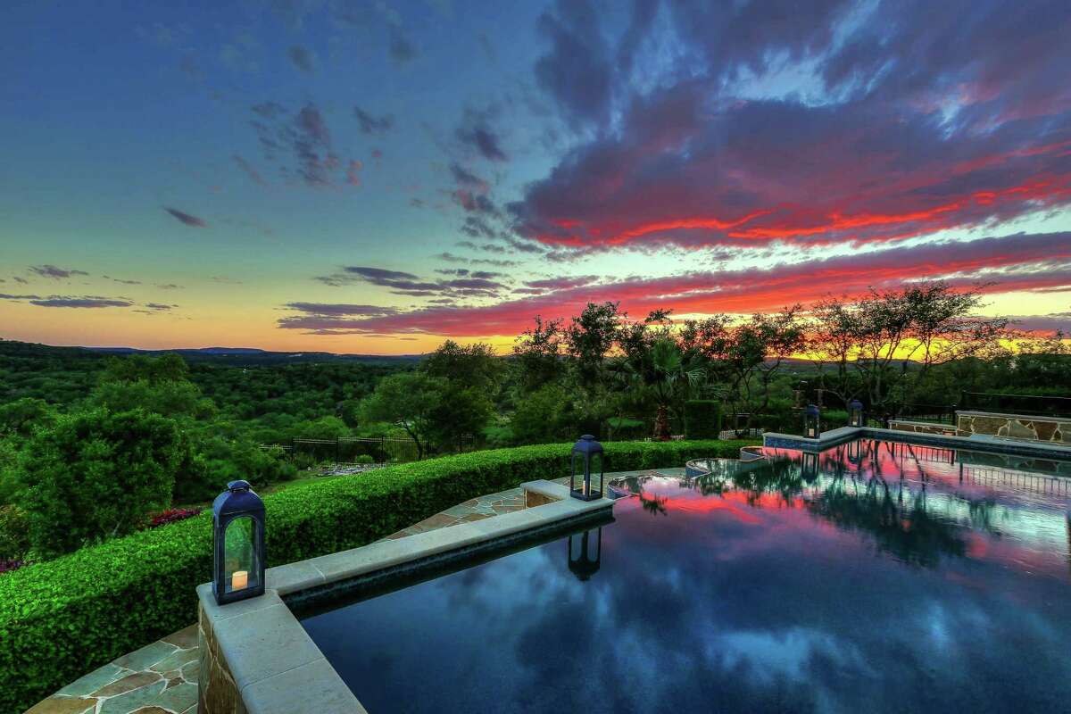 It offers majestic views of the Texas Hill Country. 