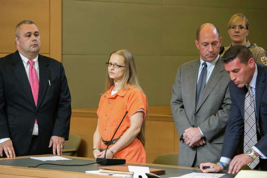 Woman Accused In Fiance S Hudson River Kayaking Death Pleads