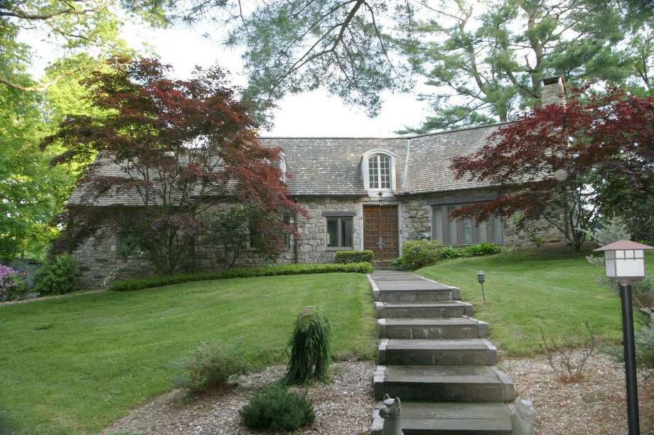 Peters' stone homes combine style, efficiency StamfordAdvocate