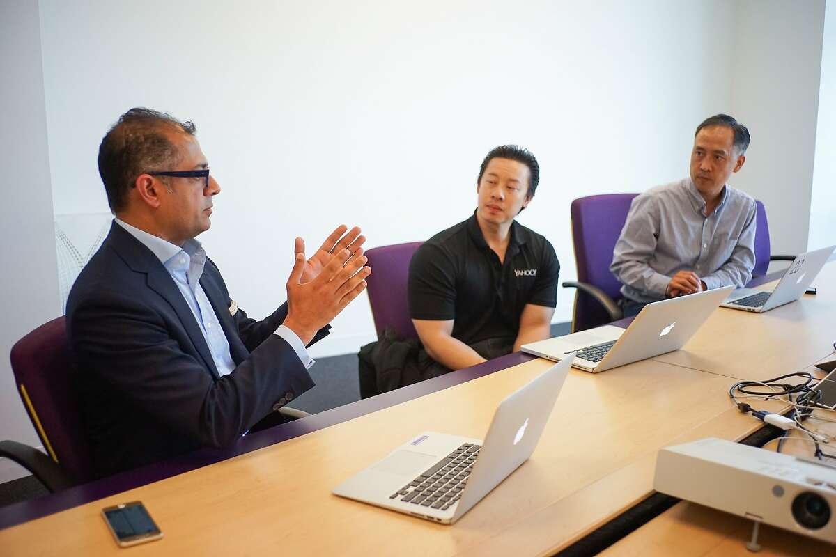 Yahoo Small Business will spin off, a test for new leader Akhtar