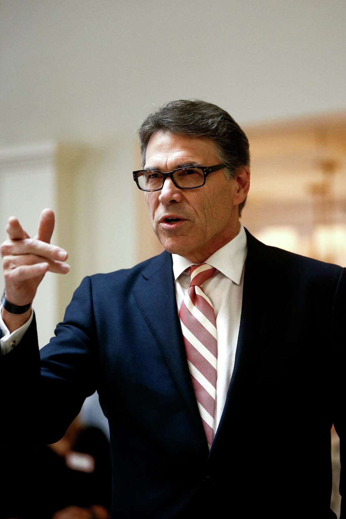 Former Gov. Rick Perry has been holding presidential campaign-style events for months.