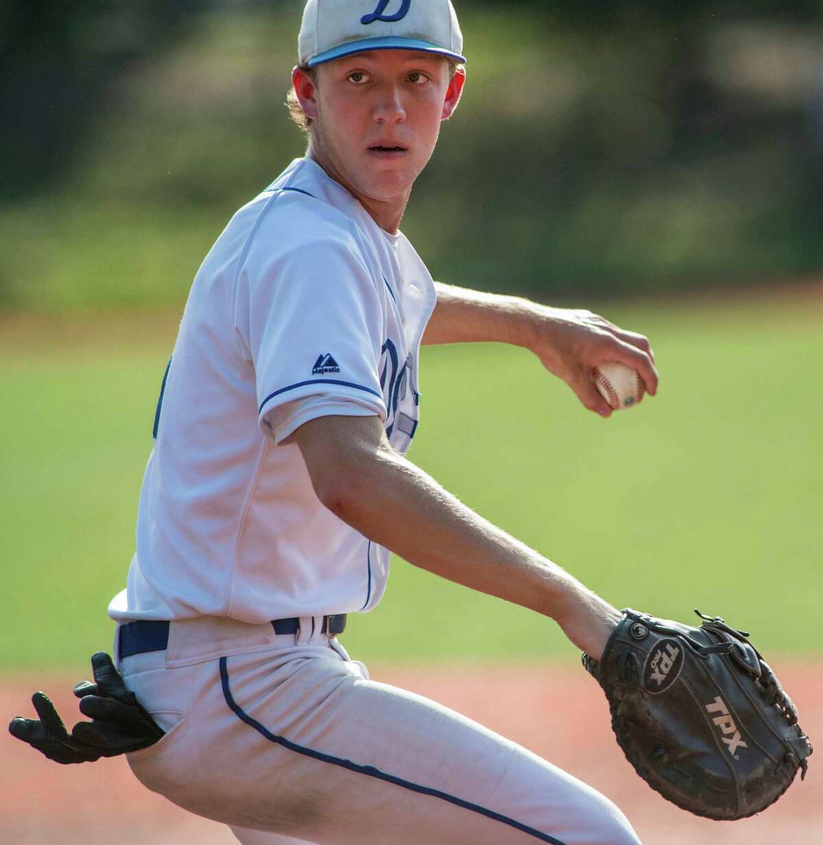 Staples hands Darien first FCIAC baseball loss
