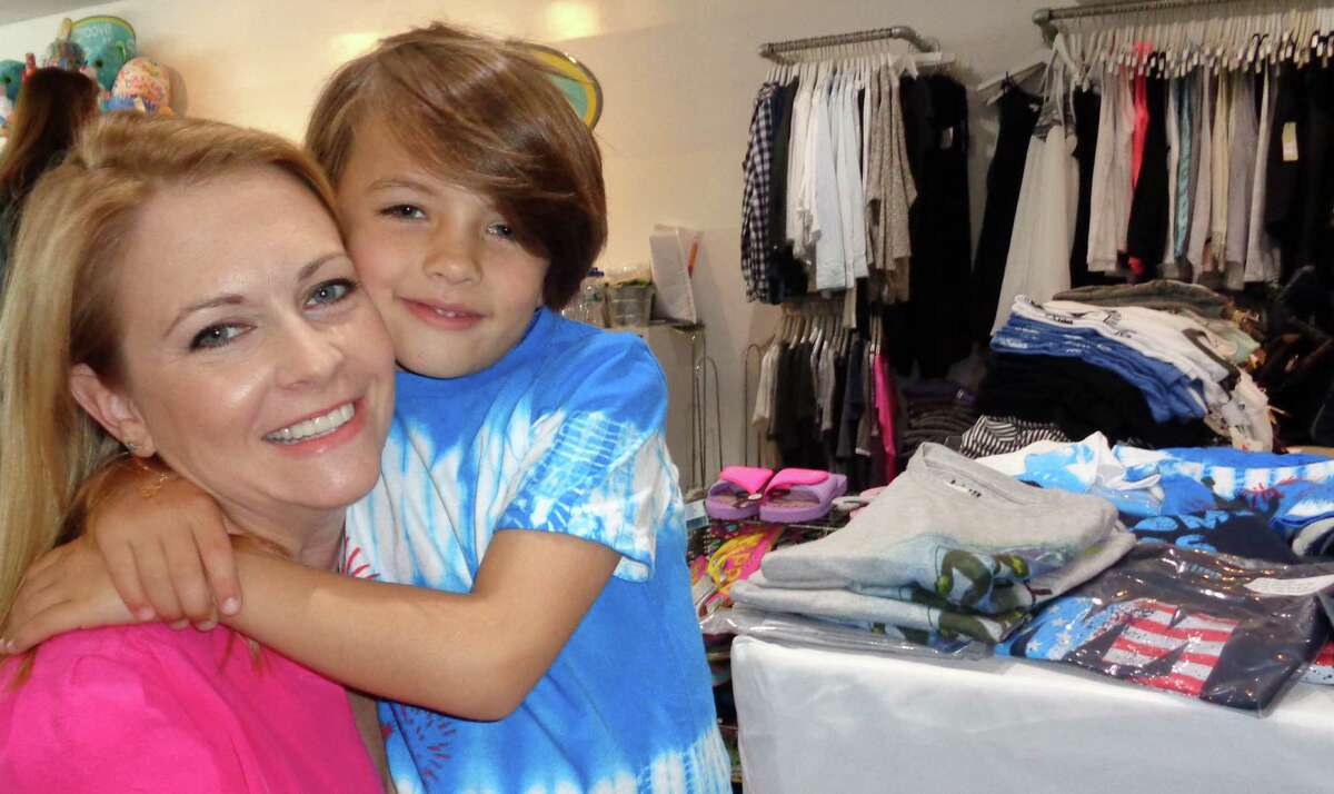 Actress Melissa Joan Hart  has a children's clothing line called "King of Harts." Find out more.