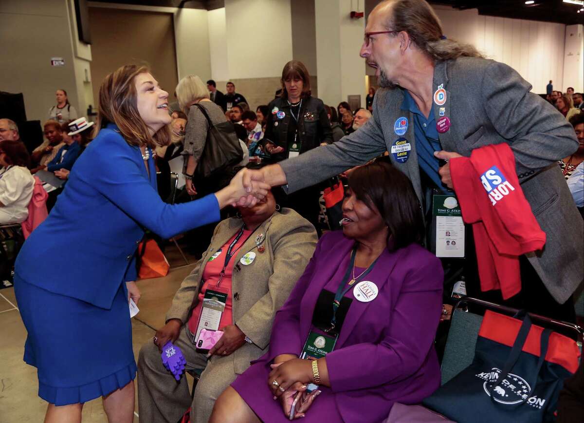 Rep. Loretta Sanchez (left) greets supporters at the California Democratic Convention in Anaheim on Saturday.