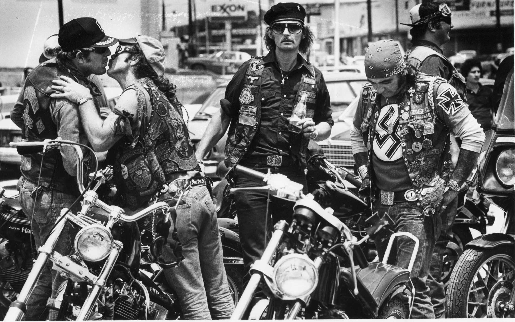 海外限定】 1970 FTW Biker RARE Co Poster Blacklight Houston
