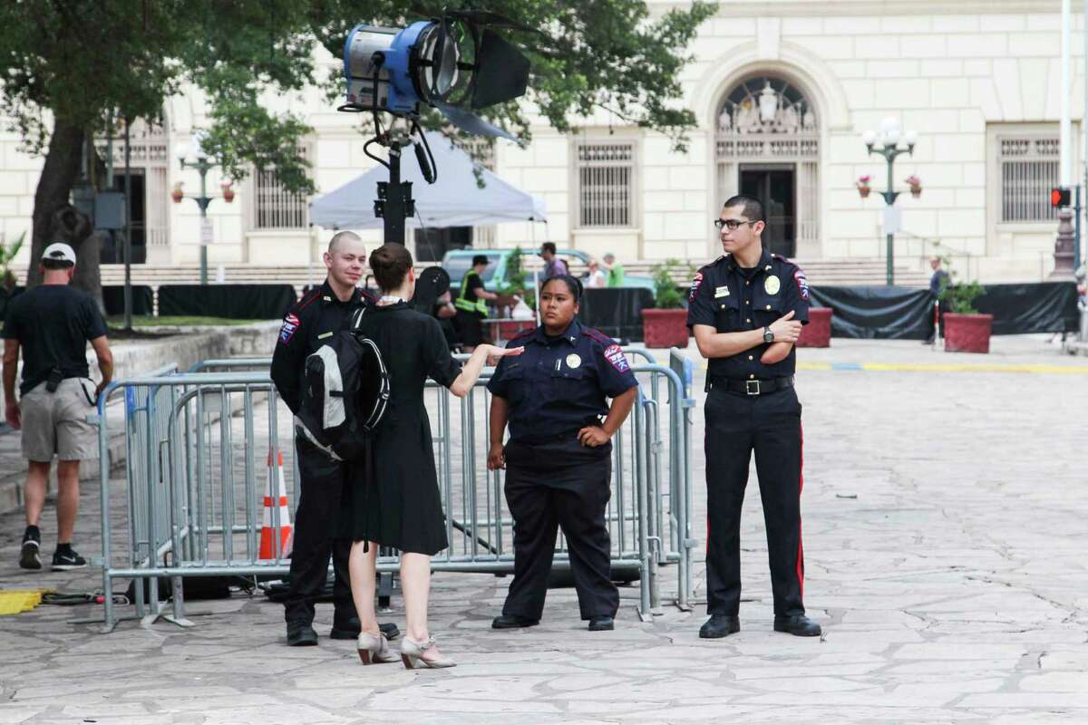 Stars are big and bright at “Texas Rising” premiere