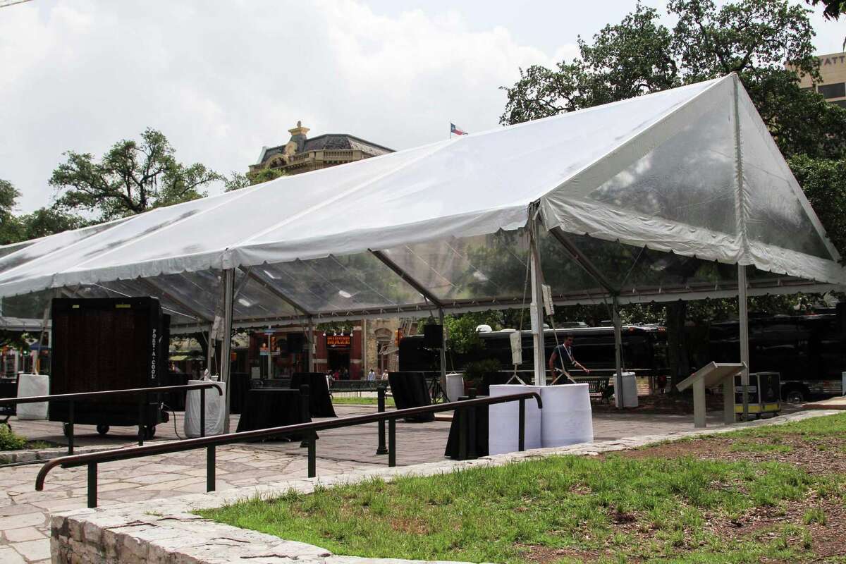 Stars are big and bright at “Texas Rising” premiere