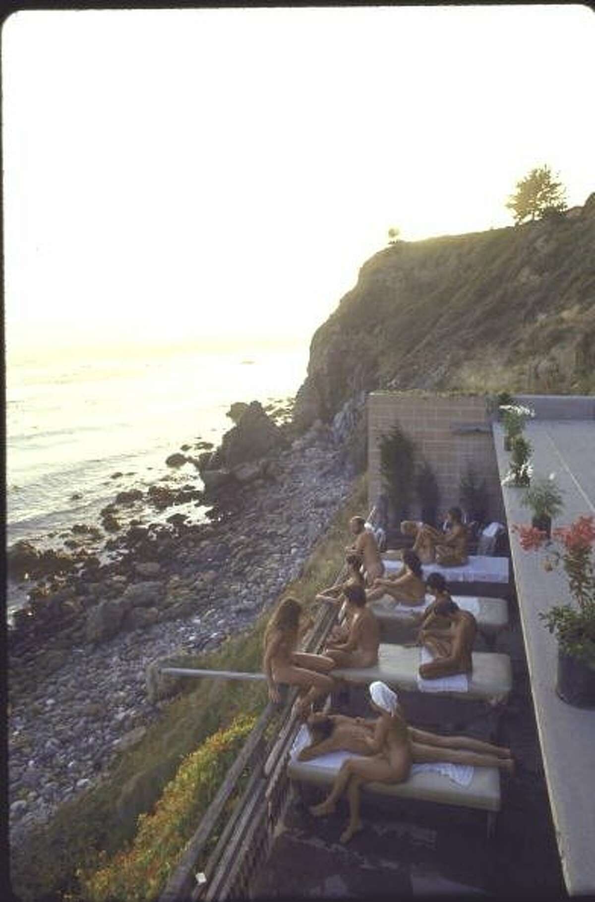 Hippies, nudity, and Don Draper: Inside Big Sur's Esalen Institute featured  in 'Mad Men'