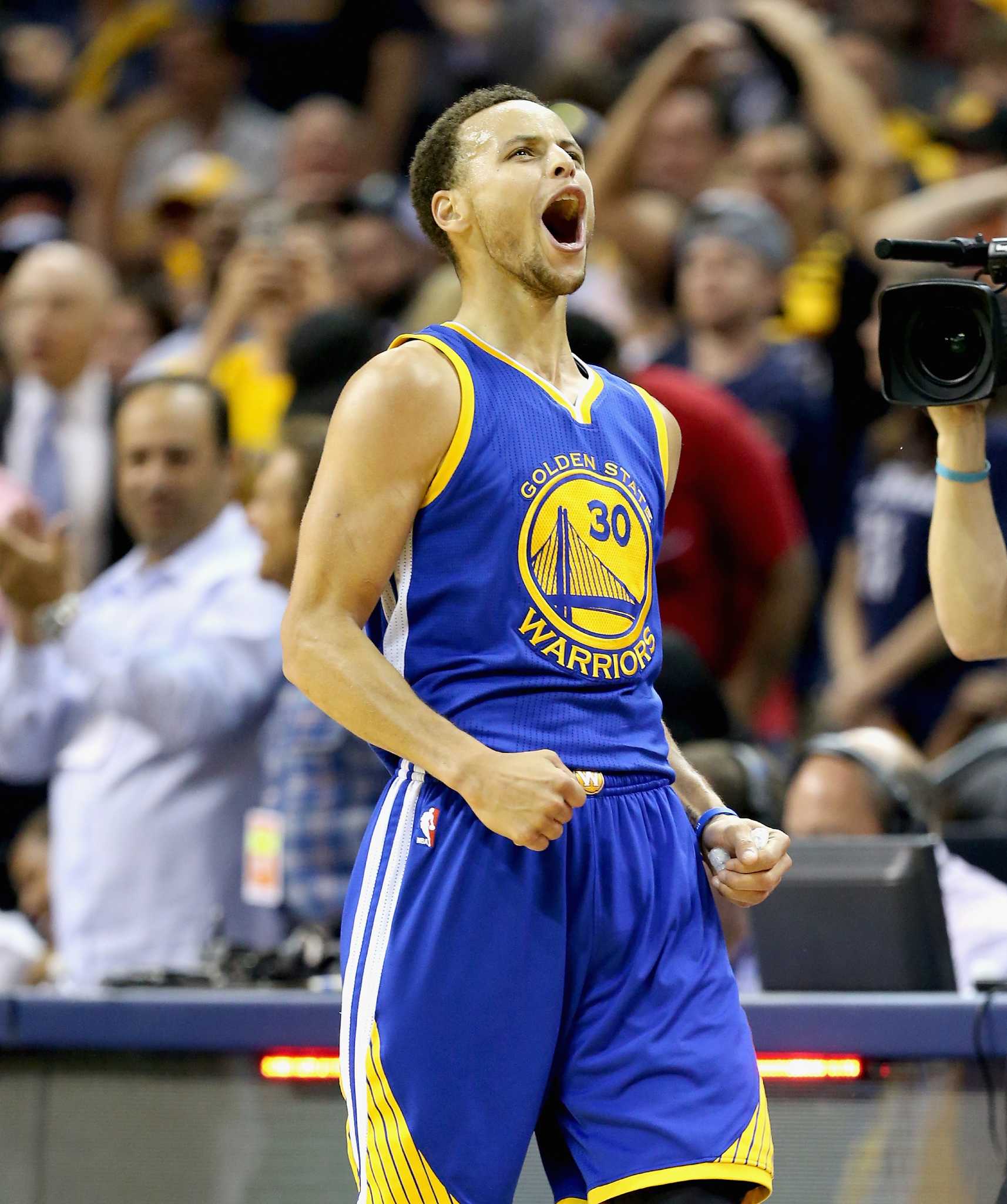 Stephen Curry made 77 consecutive 3-pointers in practice