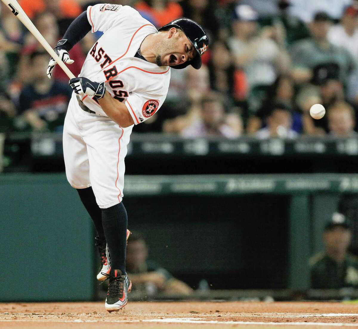 McCullers wears Batman cleats in ML debut 