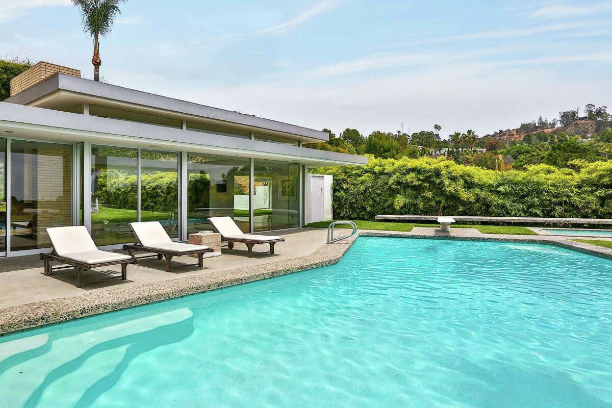 Howard Hughes' Beverly Hills home up for sale