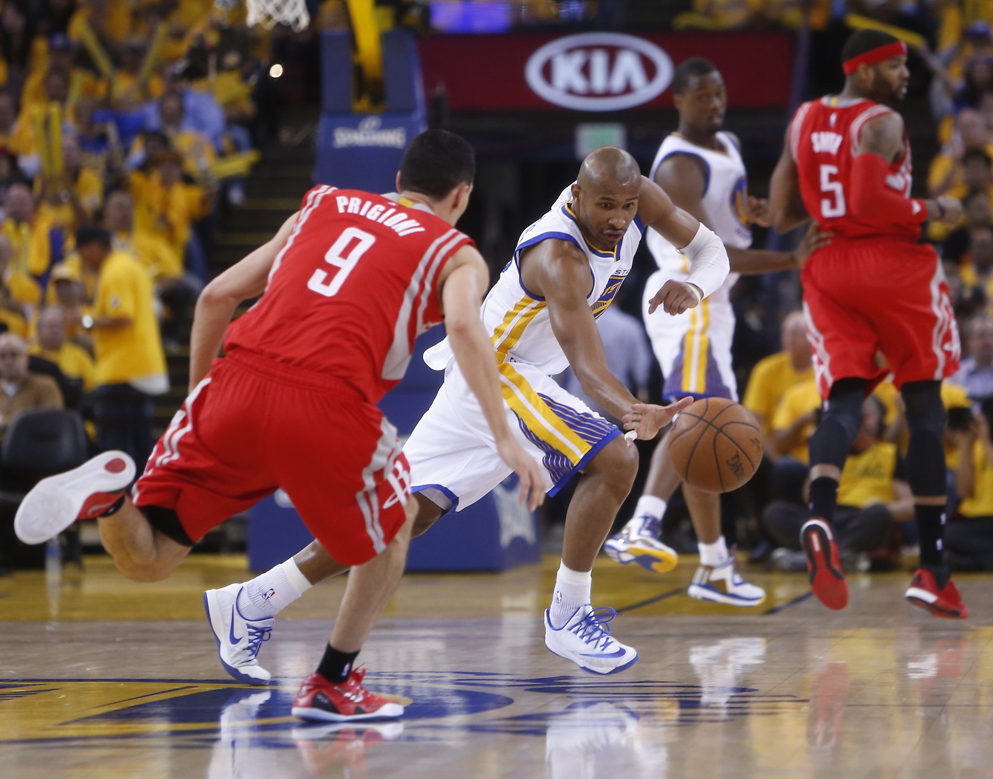 Warriors: Leandro Barbosa reveals he was close to playing this season