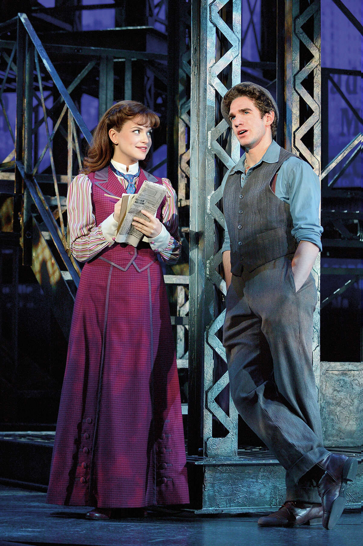 houston-born-actress-shares-the-scoop-on-newsies