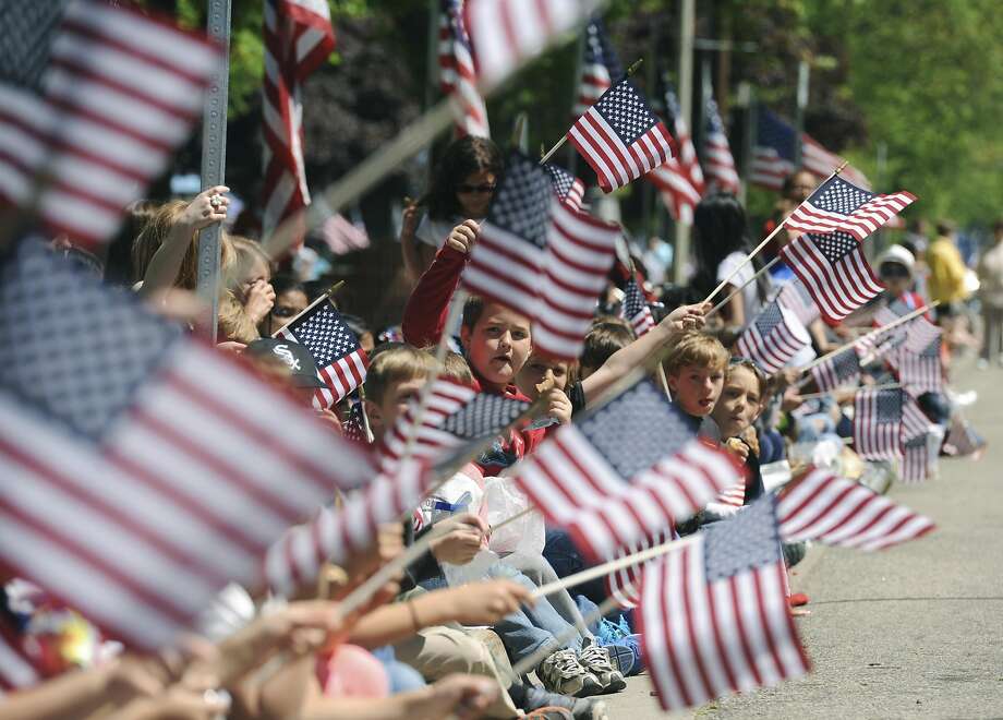 what memorial day means to me essay In a day and age when one generation may wonder what the other’s thinking, there’s no doubt at least 200 middle school students were thinking of branford’s service men and women when writing their descriptions of, “what memorial day means to me”. what memorial day means to me essay In a day and age when one generation may wonder what the other’s thinking, there’s no doubt at least 200 middle school students were thinking of branford’s service men and women when writing their descriptions of, “what memorial day means to me”.