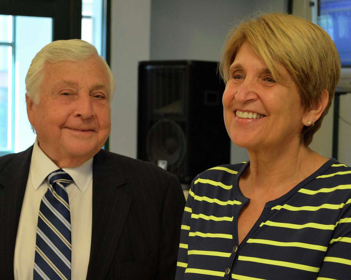 Staples principal search hits new snag as Somers drops out