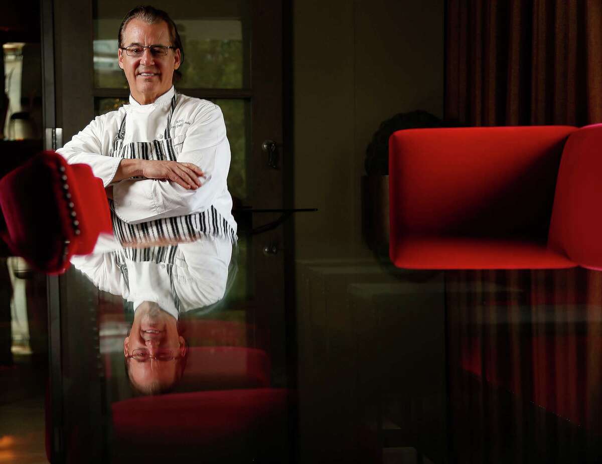 Chef Robert Del Grande will be inducted into the Wine & Food Week Chef of Chefs Hall of Fame.