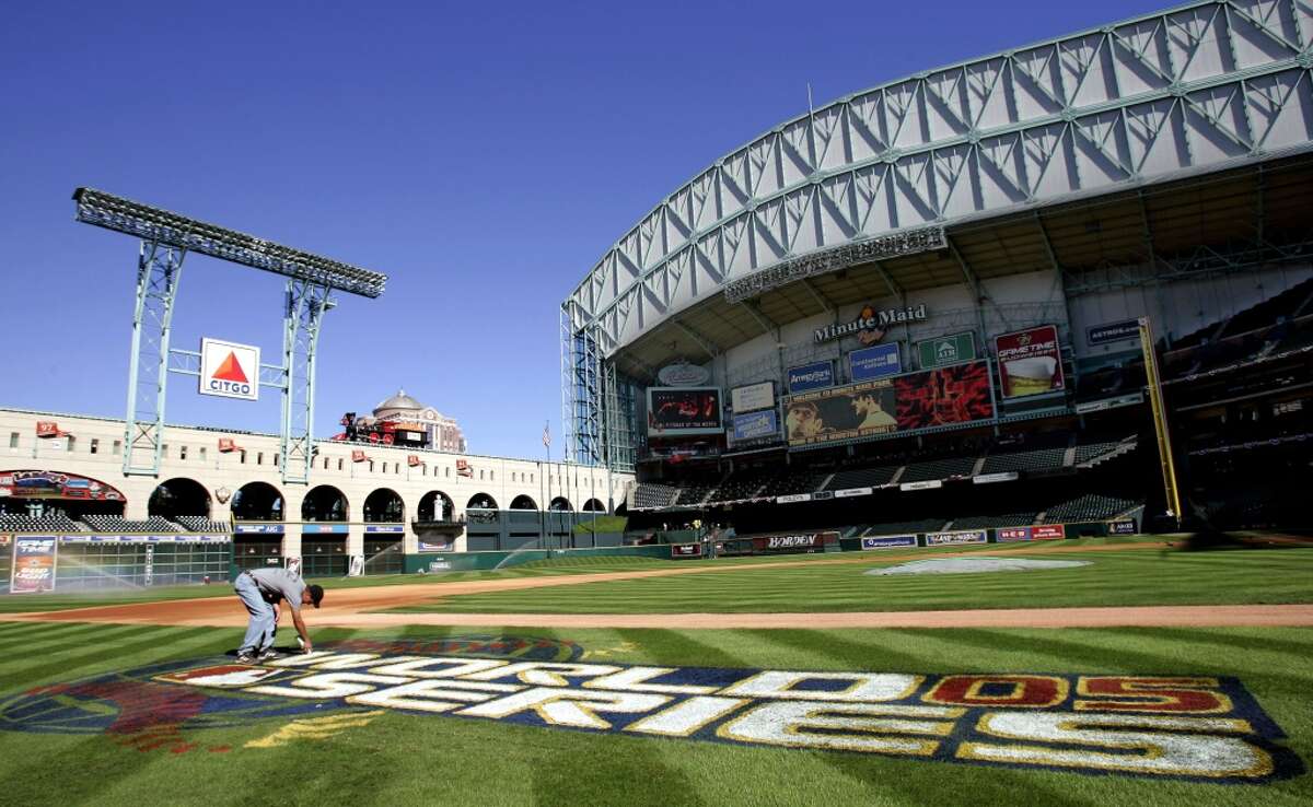 Biggio's Sports Bar - Baseball may be over (for now), but we'll always  enjoy our view of Minute Maid Park. (Photo: zoooid)