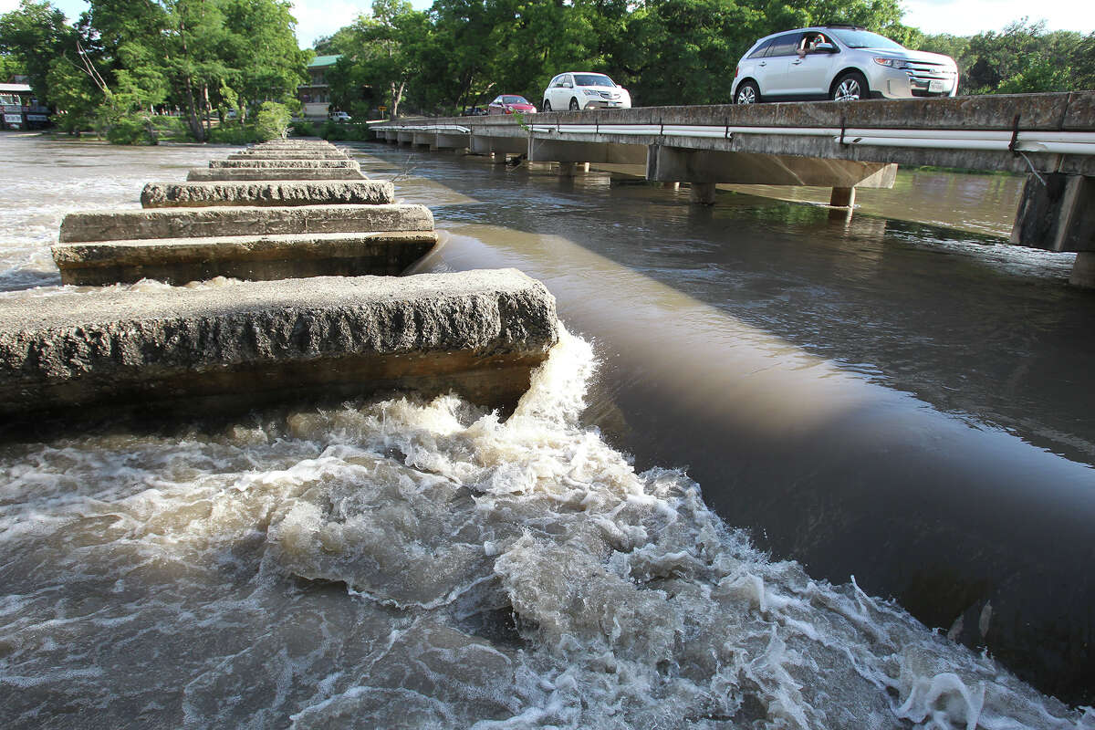 40 classic photos that show why the Guadalupe River is truly Texas