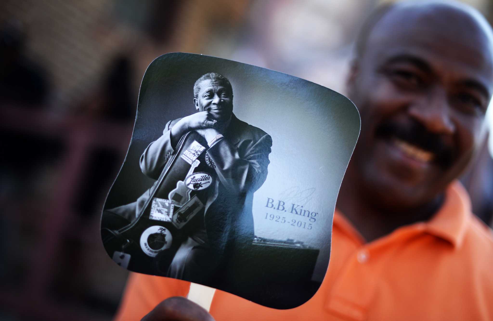 Hundreds Fill Church For B.B. King’s Funeral